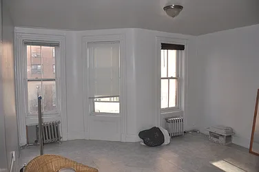 Sold by Navi Times CRE, Inc.