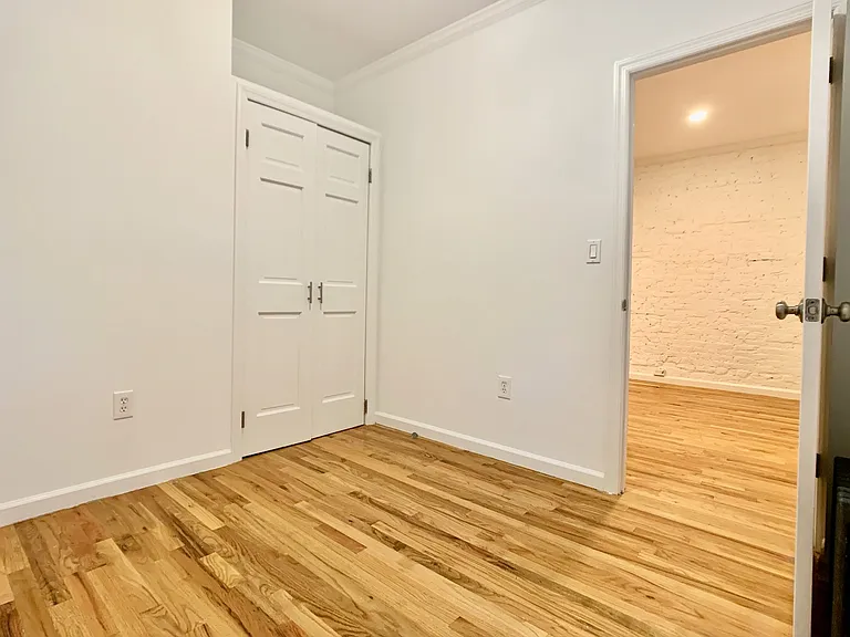 299 E 8th St #1 — Photo 5