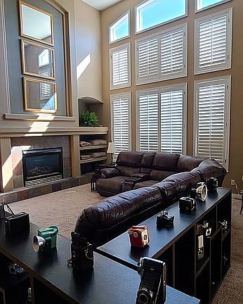 Newer photo of living room 2