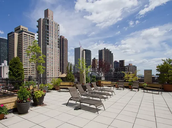 139 East 35th Street image 3 of 8