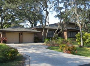 1024 Tara Vista Dr, Sarasota, FL 34232