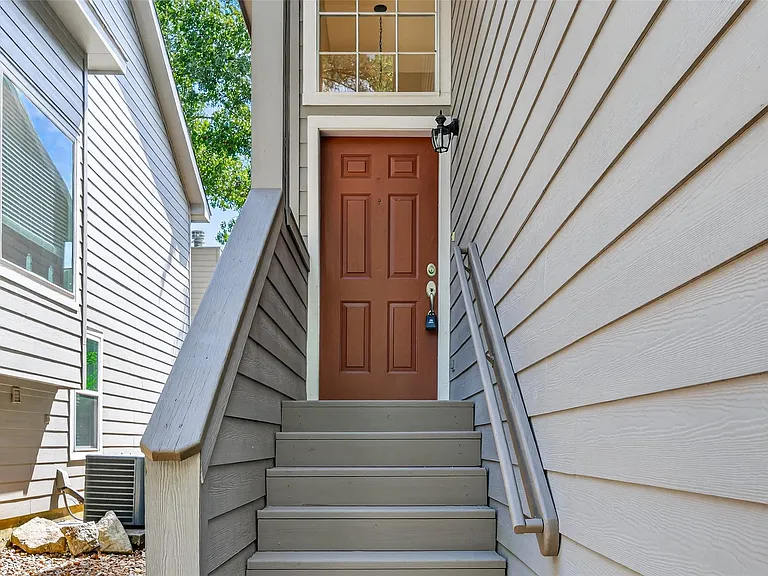 54 Marble Rock Pl — Photo 2
