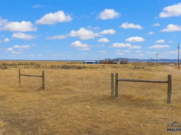 11094 Us Highway 18, Edgemont, SD 57735
