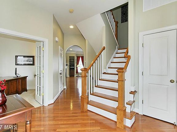 3rd image of 23348 Gardenwalk Dr