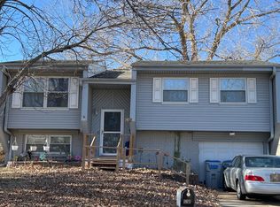 7004 S 129th St, Omaha, NE 68138