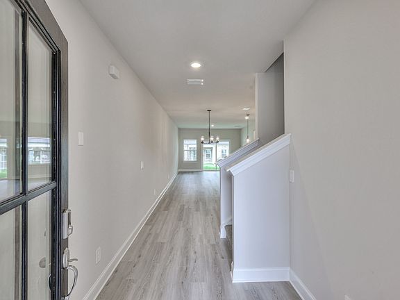 4th image of 209 Ivor Dr Lot 36