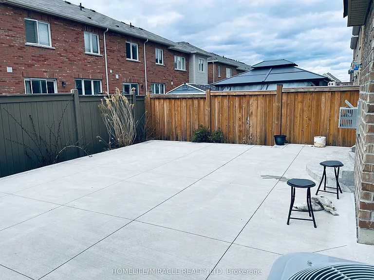 299 Whitlock Ave — Photo 8