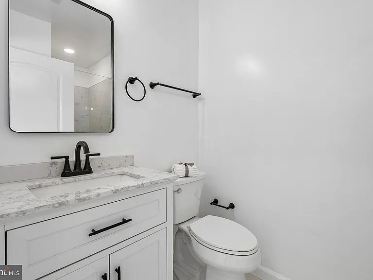 3108 Adams St NE — Photo 14