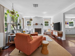 3831 Broadlawn Dr, Los Angeles, CA 90068