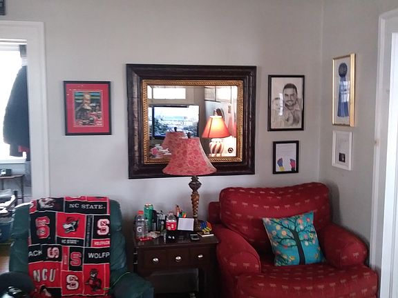 4th image of 420 Kingsbury St