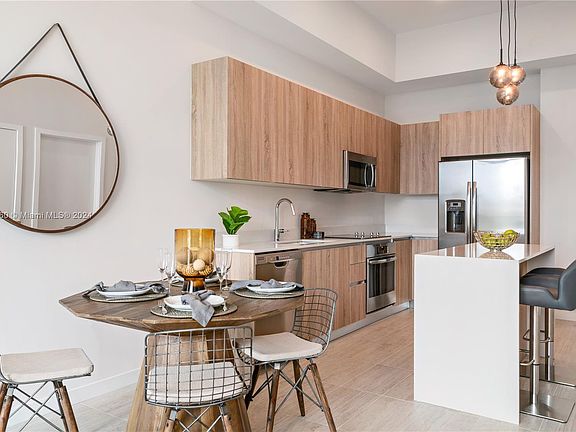 3rd image of 3900 Biscayne Blvd #S-610