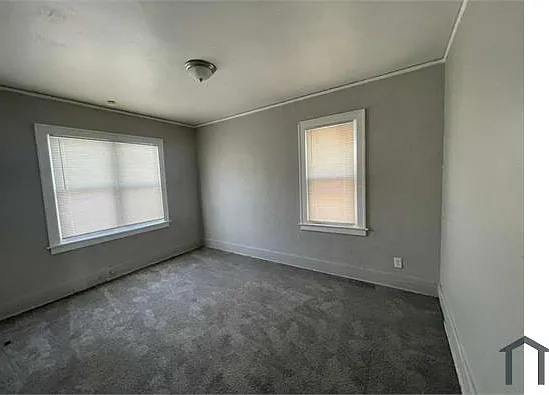 3812 W Grand St #UPPER — Photo 5
