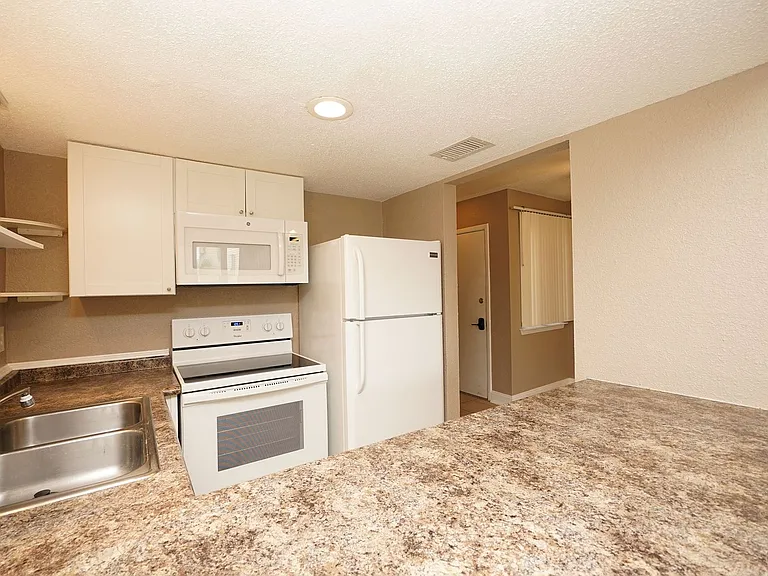 308 Miracle Strip Pkwy SW #21A — Photo 13