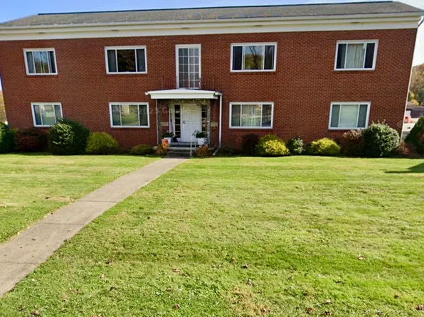 512 S 5th St #2A, Youngwood, PA 15697