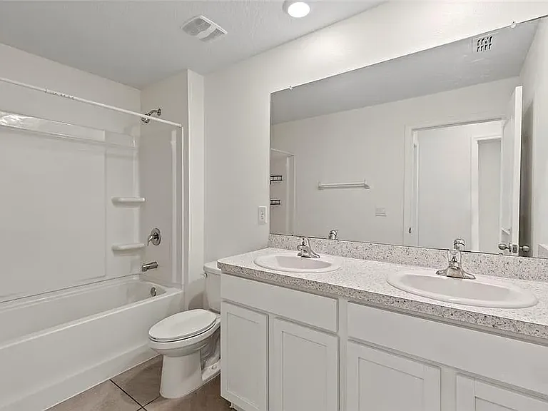 2805 Rock Sound St — Photo 14