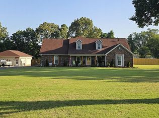 2934 Barrett Dr, Southaven, MS 38672