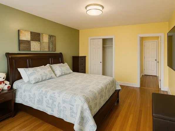 132 West 169th Street image 3 of 8