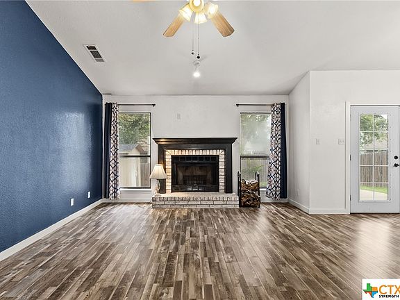 4th image of 108 Southbrook Dr