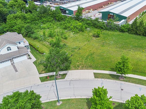 3rd image of 6741 S PRAIRIEWOOD LANE #6743