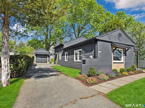 51 Saint Charles Avenue, Stamford, CT 06907