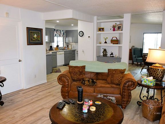 2nd image of 1503 Dunbar Ln