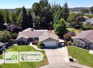 6982 Yvonne Ct, Redding, CA 96001