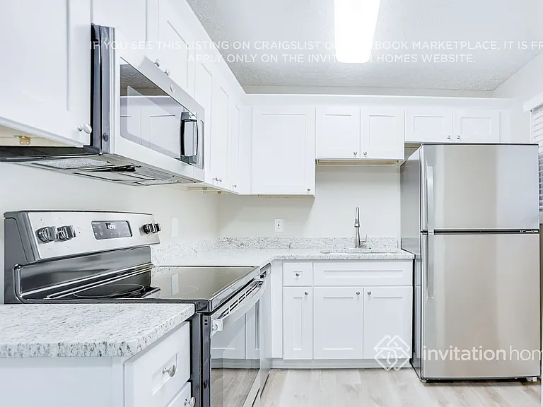 2822 Battle Forrest Dr — Photo 4
