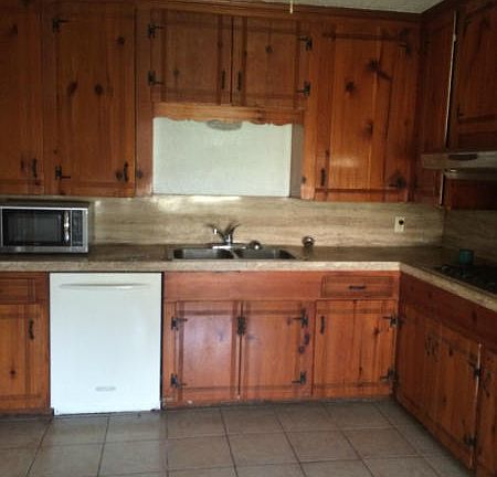 4th image of 9401 Morrow Dr