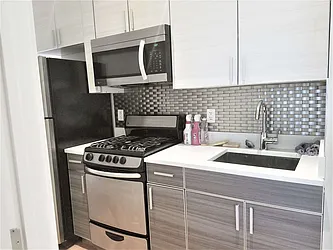 Rented by The Hamilton Group