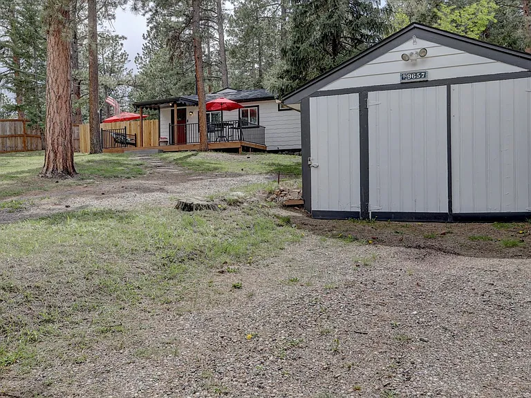 9657 Hurty Ave — Photo 20