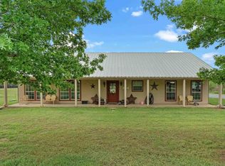 8550 New Hope Rd, Gilmer, TX 75645