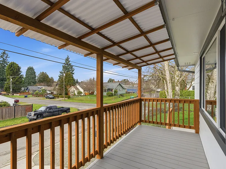 5801 S Cushman Ave #1 — Photo 15