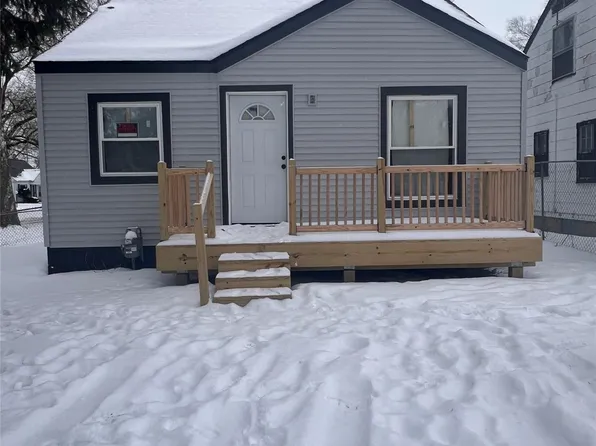 18801 Margareta St, Detroit, MI 48219