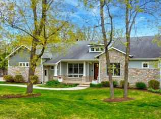 26801 N Longwood Rd, Lake Forest, IL 60045