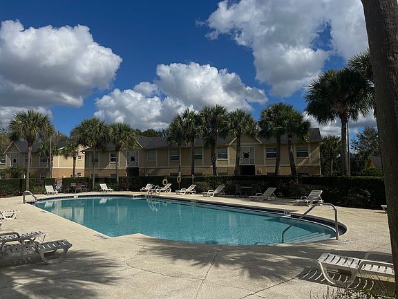 5th image of 2408 Swailes Dr APT 1