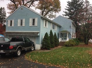 204 Sicomac Rd, North Haledon, NJ 07508