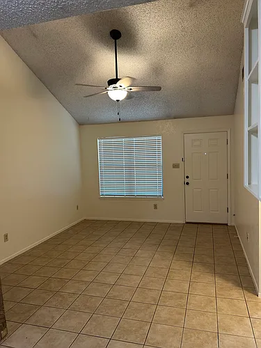28 Teakwood Ln Photo 1
