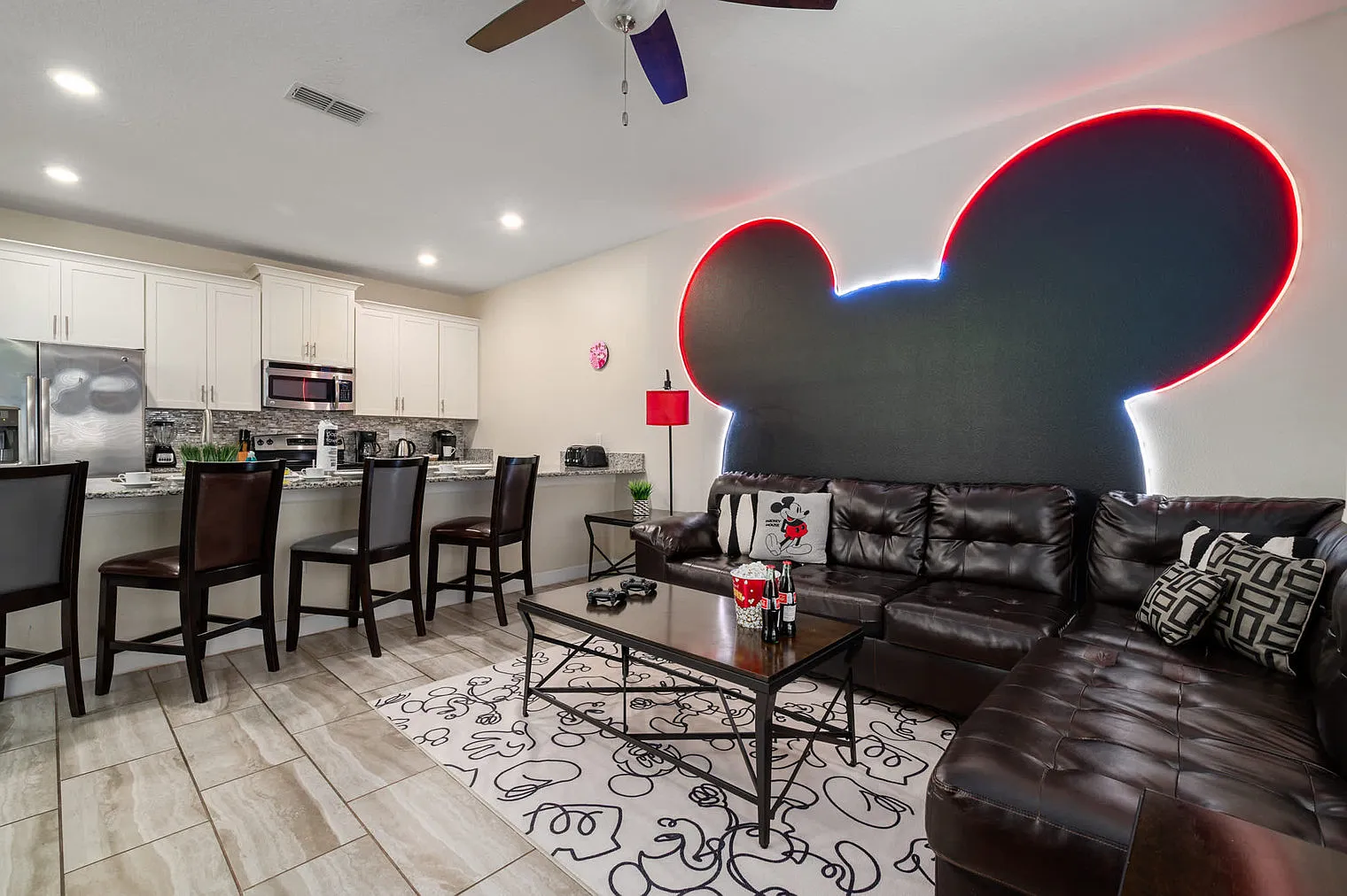 4 bed, 3.0 bath, 2066 sqft, $6,566 — Photo 4