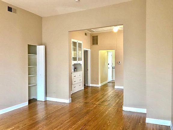 2nd image of 1510 N Wieland St APT 3
