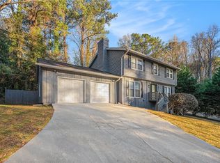 971 Willow Run, Stone Mountain, GA 30088