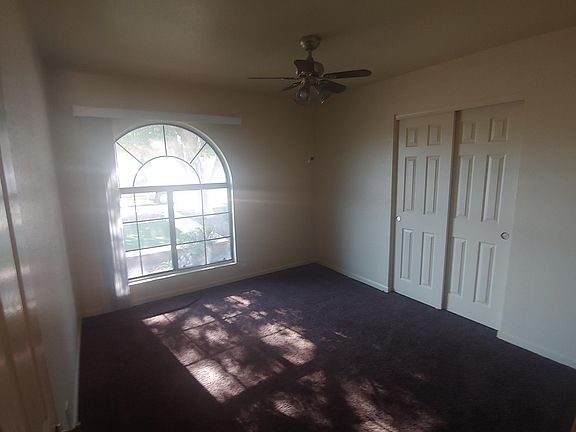 3rd image of 8824 W Keim Dr
