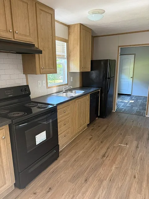 BT1110 — Photo 3