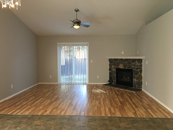2nd image of 10214 NE 109th Ave