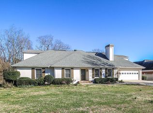 3430 Clarks Bridge Xing, Gainesville, GA 30506