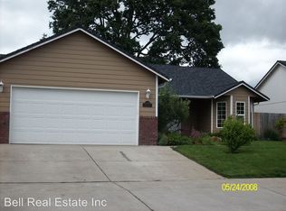 1049 Argon Ave, Eugene, OR 97404