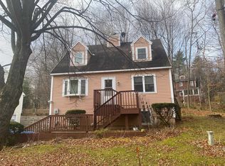 311 Chester Knoll Dr, Bennington, VT 05201
