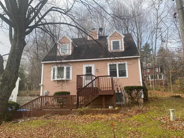 311 Chester Knoll Drive, Bennington, VT 05201