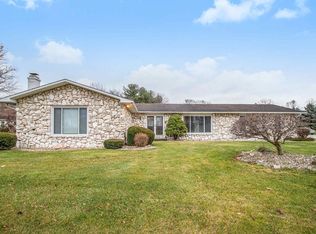 23815 Peppermint Pl, South Bend, IN