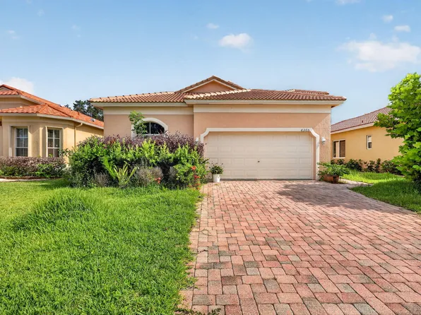 6305 Spring Lake Ter, Fort Pierce, FL 34951
