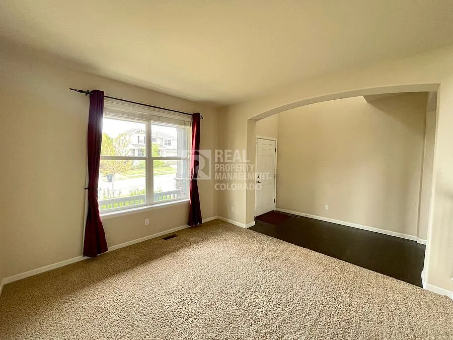 Building Photo - 24451 E Alamo Dr
